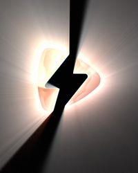 Light Rays Logo v2 - Post Original theme video